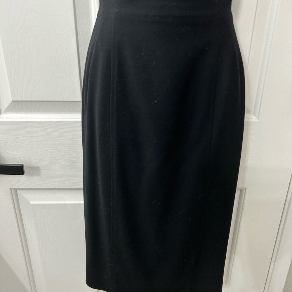 Chanel Vintage light wool classic skirt. W/ tailored waist darts & seams lined